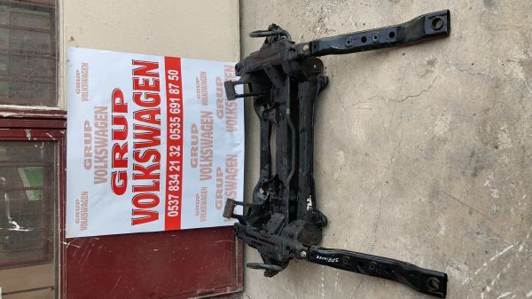 FORMAN ÇIKMA PARÇA MOTOR ALT TRAVESİ.JPG